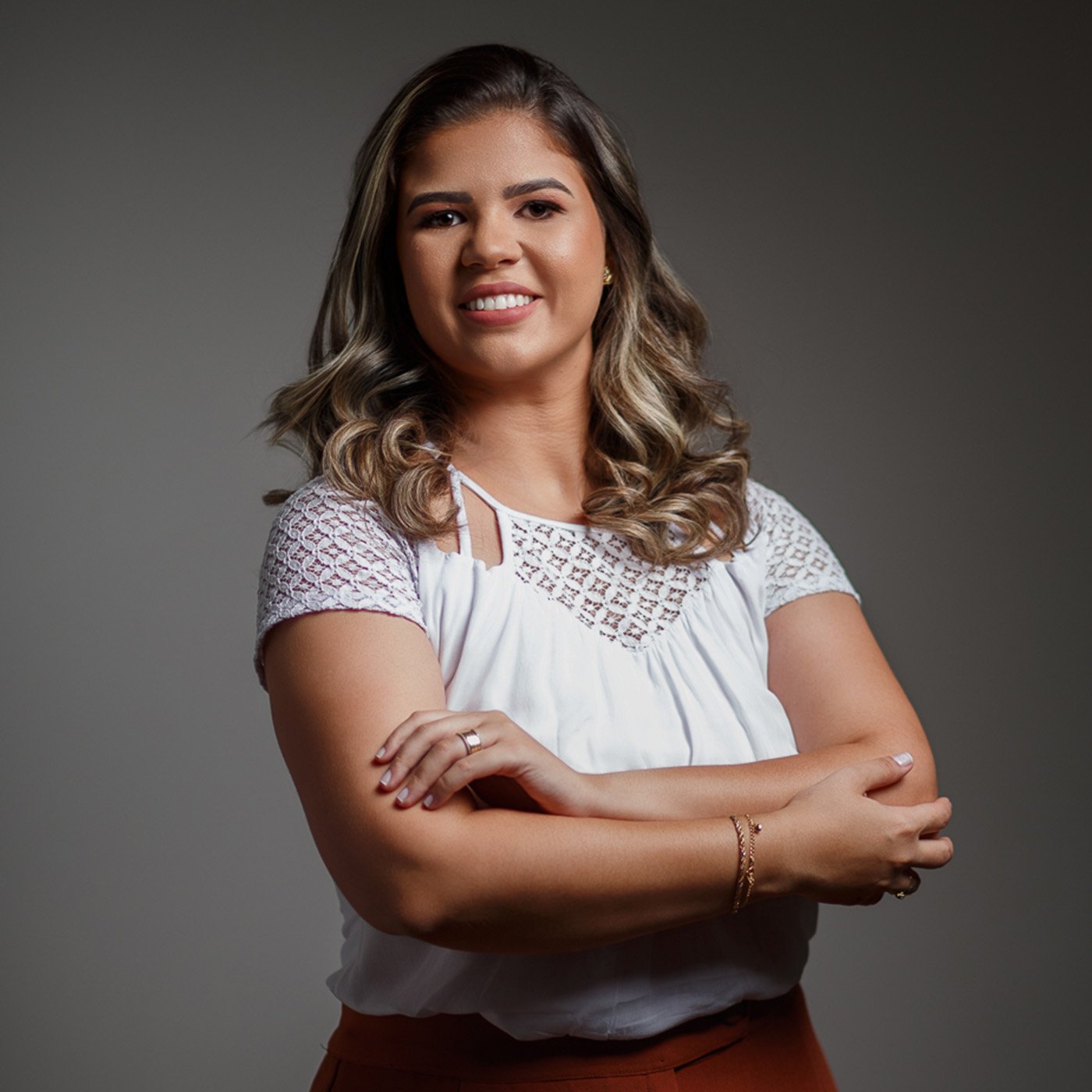 Evelyn Alves Spazzapan Mazzin, professora confirmada da pós-graduação